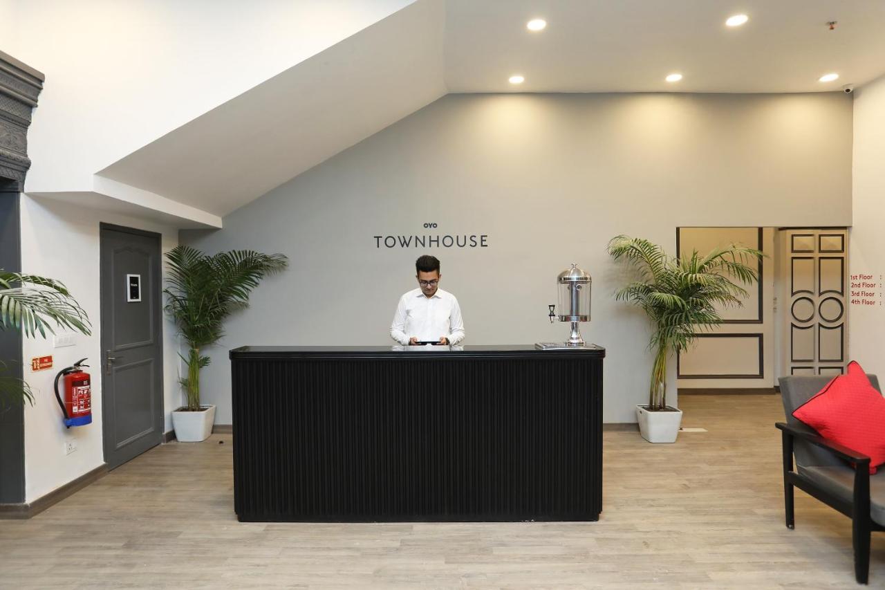 כלכותה Golden Parkk Hotel מראה חיצוני תמונה